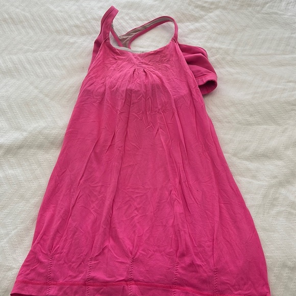 Lululemon tank - Picture 1 of 2
